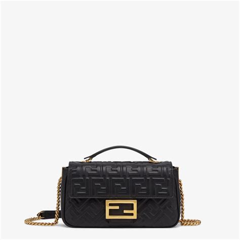 midi baguette chain fendi|Fendi nappa baguette.